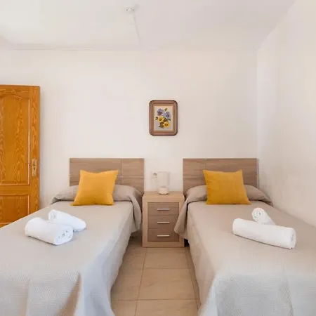 Happiness Corner Floritas بلايا ذي لاس أميريكاس