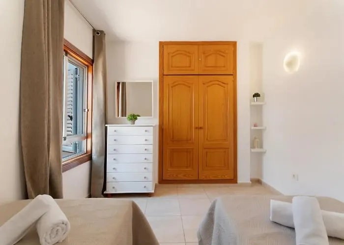 Happiness Corner Floritas Playa de las Americas (Tenerife)