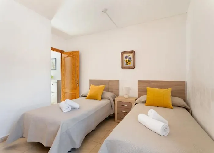 Happiness Corner Floritas * Playa de las Americas (Tenerife)