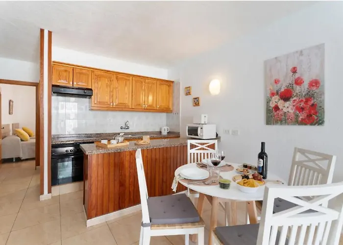 Lägenhet Happiness Corner Floritas *